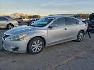 Nissan Altima 2.5 2.5L 4 2015