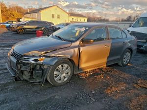 Volkswagen Jetta BASE 2.0L 4 2011