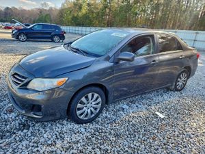 Toyota Corolla BASE 1.8L 4 2013