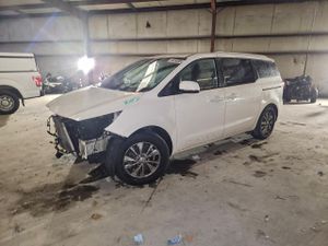 Kia Sedona LX 3.3L 6 2015