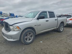 RAM 1500 ST 5.7L 8 2013