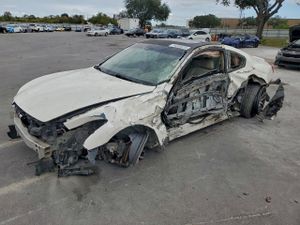 Infiniti G37 3.7L 6 2011