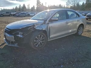 Volkswagen Jetta SE 2.5L 5 2011