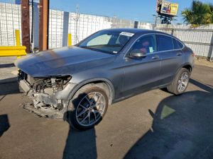 Mercedes-Benz GLC 300 4MATIC 2.0L 4 2020