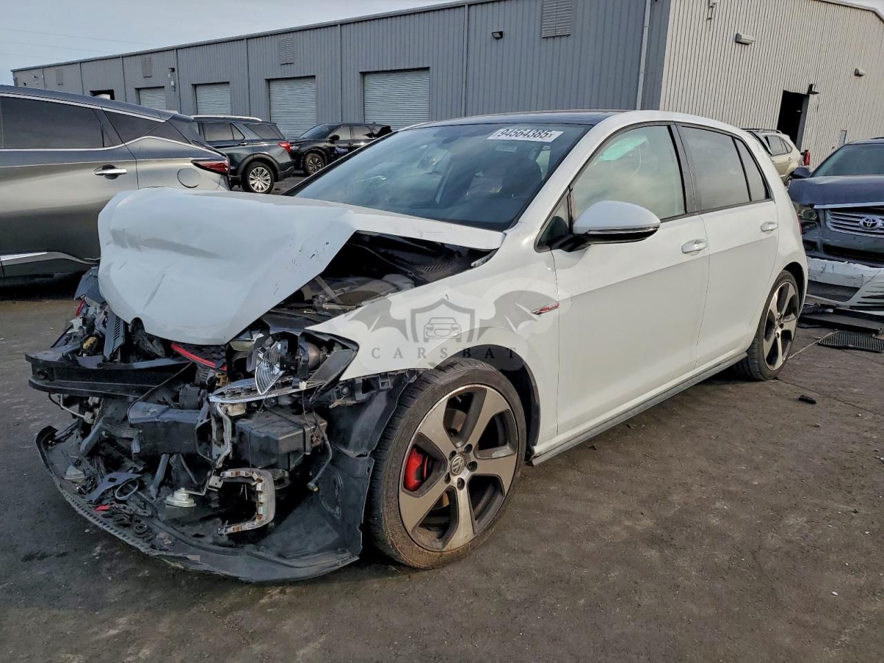 Volkswagen Golf 2 L 4 2015