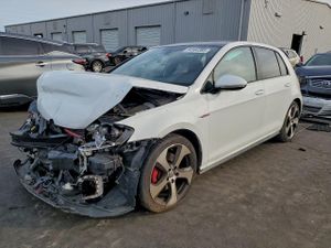 Volkswagen Golf 2 L 4 2015