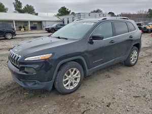 Jeep Cherokee LATITUDE 2.4L 4 2015