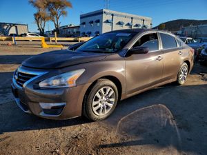 Nissan Altima 2.5 2.5L 4 2015