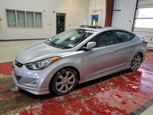 Hyundai Elantra GLS 1.8L 4 2013