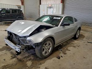 Ford Mustang 3.7L 6 2014