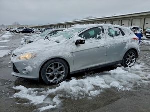 Ford Focus SE 2.0L 4 2013
