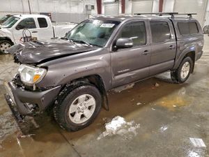 Toyota Tacoma DOUBLE CAB 4.0L 6 2013