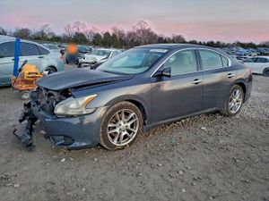 Nissan Maxima S 3.5L 6 2010