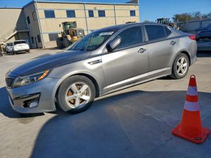 Kia Optima LX 2.4L 4 2015