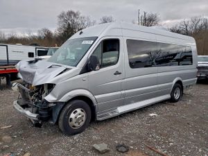 Mercedes-Benz Sprinter 3500 3.0L 6 2015