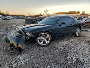 Dodge Challenger R/T 5.7L 8 2012