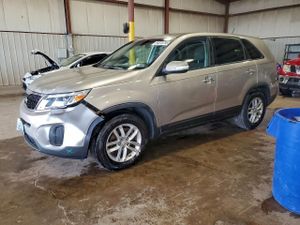 Kia Sorento LX 2.4L 4 2015