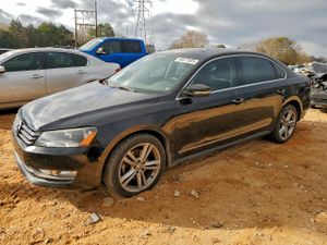 Volkswagen Passat SE 2 L 4 2015