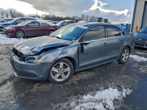 Volkswagen Jetta TDI 2.0L 4 2014