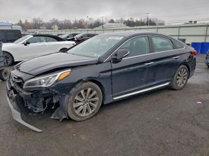 Hyundai Sonata SPORT 2.4L 4 2015