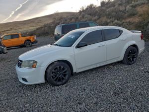 Dodge Avenger SE 2.4L 4 2014