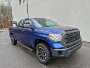 Toyota Tundra DOUBLE CAB SR 4.6L 8 2014