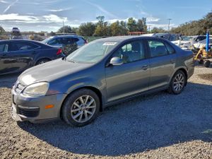 Volkswagen Jetta SE 2.5L 5 2010