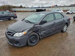 Toyota Corolla BASE 1.8L 4 2011