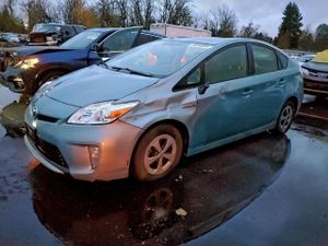 Toyota Prius 1.8L 4 2015