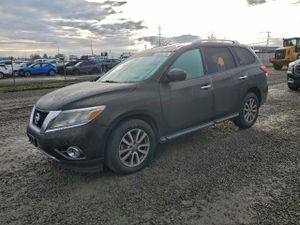 Nissan Pathfinder S 3.5L 6 2015