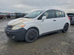 Nissan Versa S 1.8L 4 2010