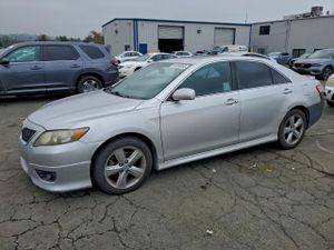 Toyota Camry SE 3.5L 6 2011