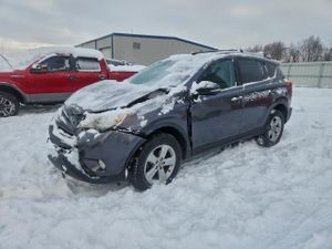Toyota Rav4 XLE 2.5L 4 2014