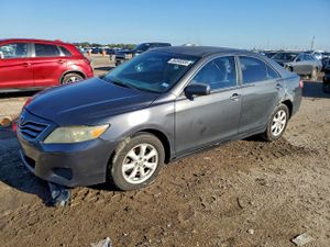 Toyota Camry BASE 2.5L 4 2011