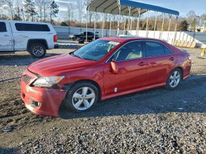 Toyota Camry BASE 2.5L 4 2011