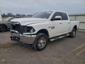 RAM 2500 SLT 5.7L 8 2015
