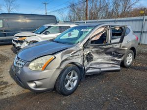 Nissan Rogue S 2.5L 4 2012