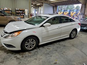 Hyundai Sonata GLS 2.4L 4 2014