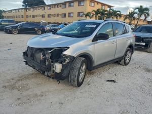 Toyota Rav4 LE 2.5L 4 2013