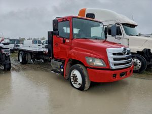 Hino Motors 258 / 268 7.6L 6 2014