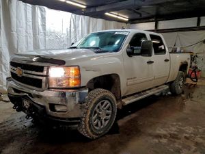 Chevrolet Silverado 1500 K2500 HEAVY DUTY LT 6.6L 8 2011