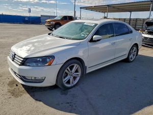 Volkswagen Passat SEL 2.0L 4 2012