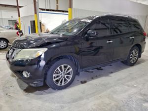 Nissan Pathfinder S 3.5L 6 2013