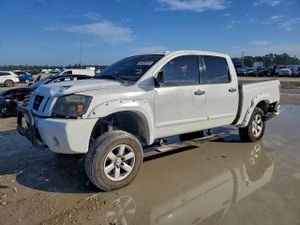 Nissan Titan XE 5.6L 8 2008