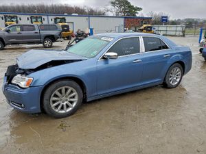 Chrysler 300 LIMITED 3.6L 6 2011