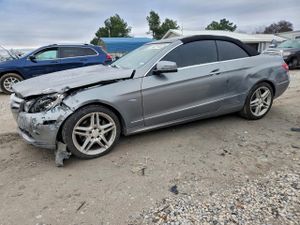 Mercedes-Benz E 350 3.5L 6 2012