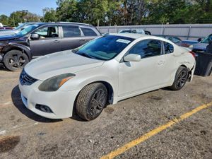Nissan Altima S 2.5L 4 2012