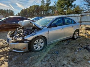 Chevrolet Cruze LS 1.8L 4 2014