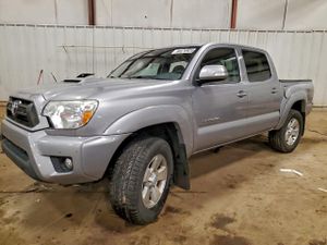 Toyota Tacoma DOUBLE CAB 4.0L 6 2015