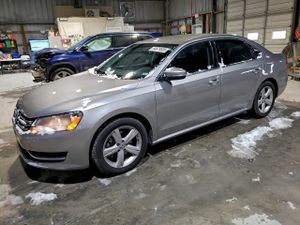 Volkswagen Passat SE 1.8L 4 2014